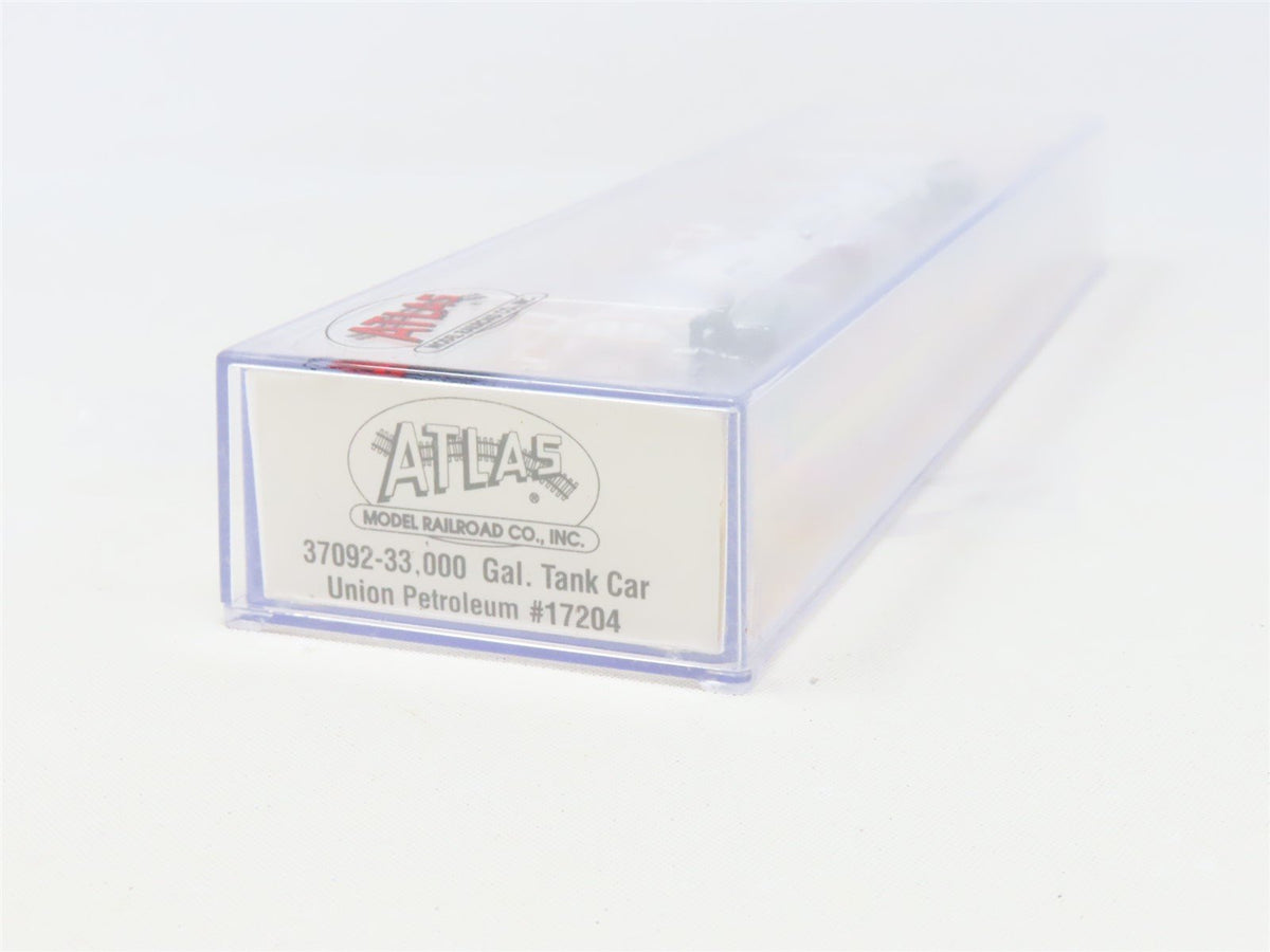 N Scale Atlas 37092 SHPX United Petroleum 33,000 Gallon Tank Car #17204