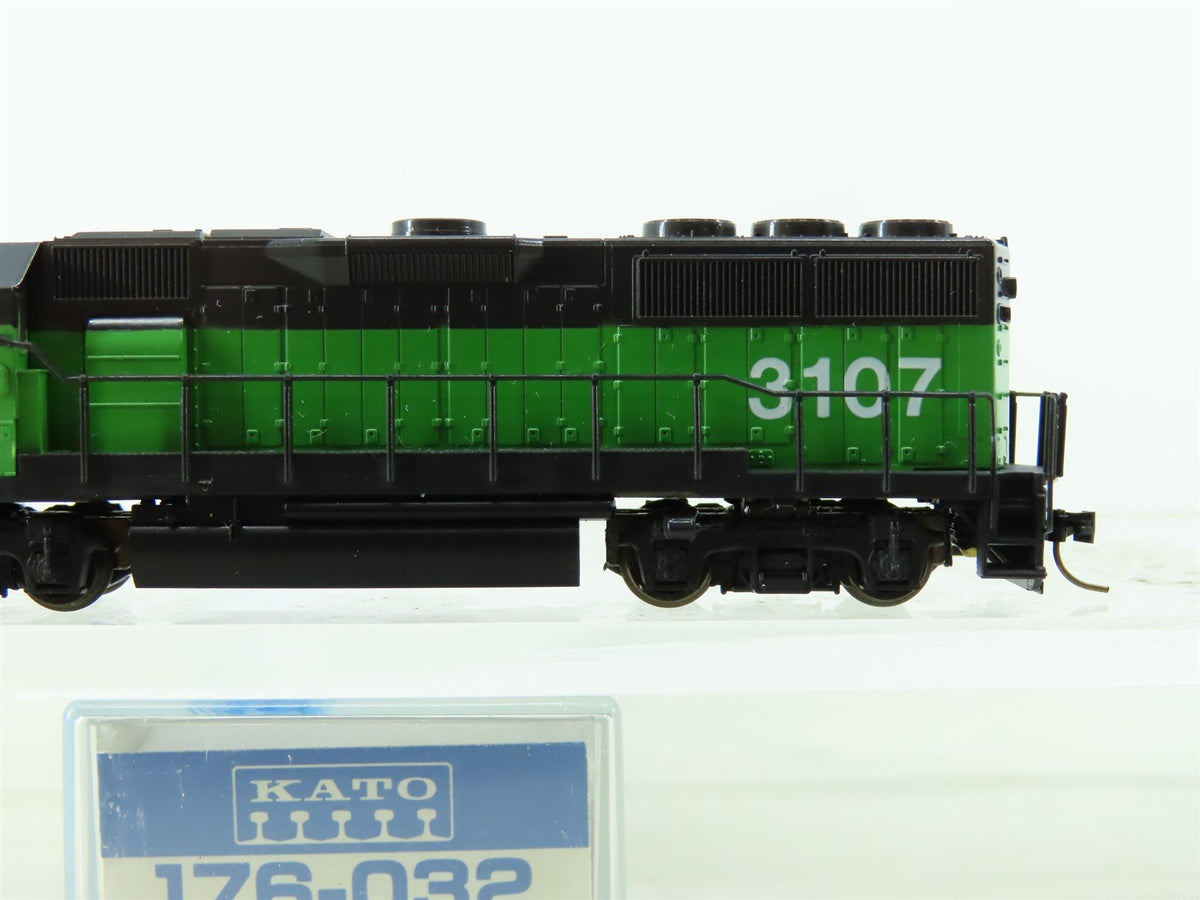 N Scale KATO 176-032 BN Burlington Northern EMD GP50 Diesel Locomotive #3107
