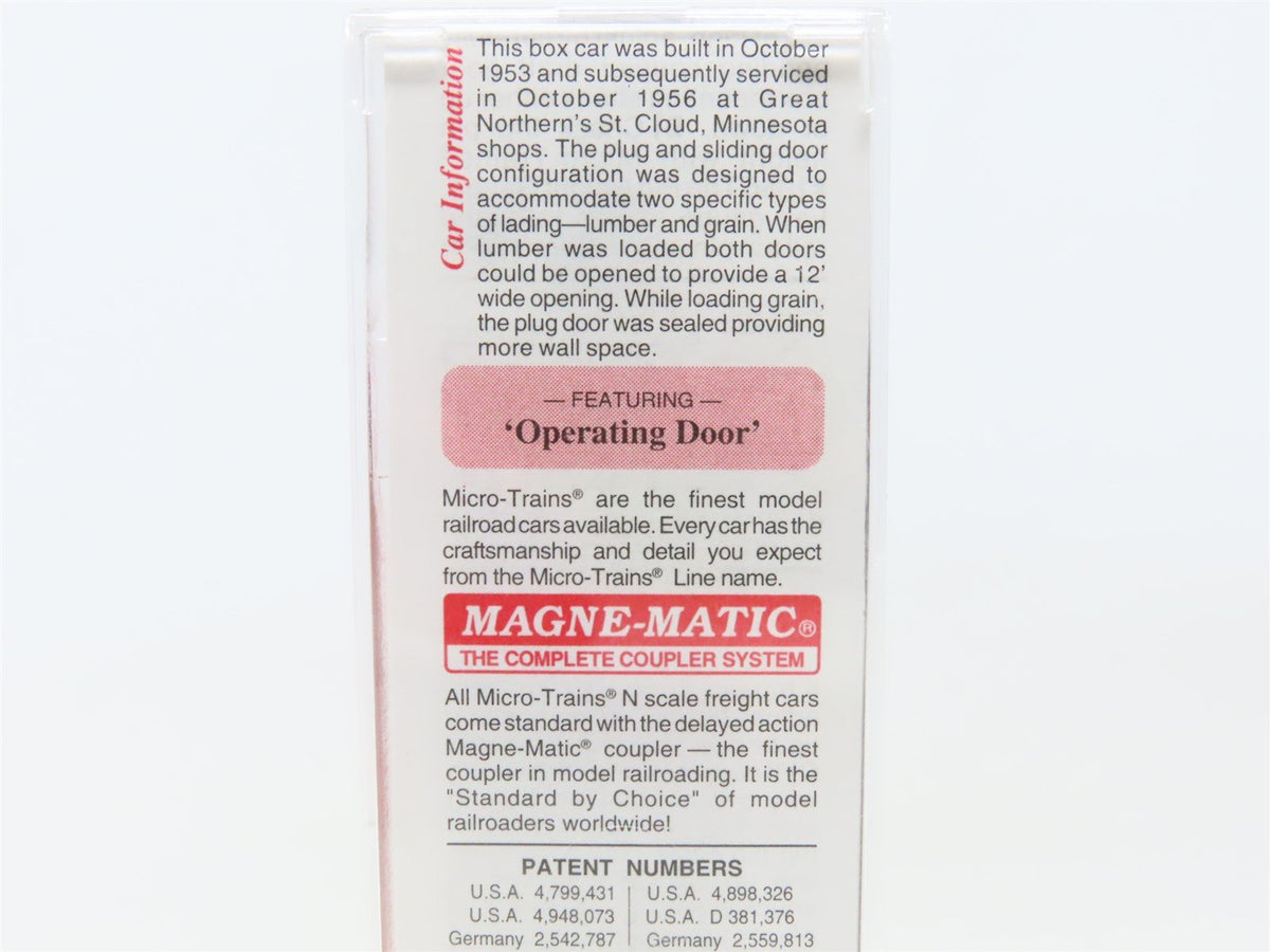 N Micro-Trains MTL 22020 GN Great Northern 40&#39; Plug &amp; Sliding Door Boxcar #11878
