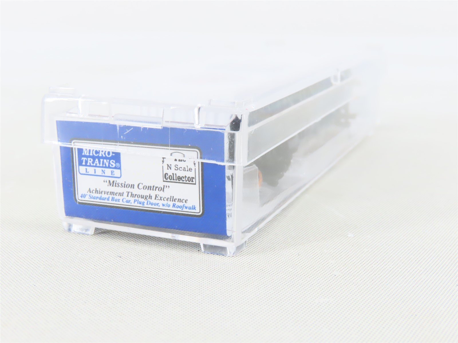N Scale Micro-Trains MTL NSC 10-01 Achievement Through Excellence Box Car #2010