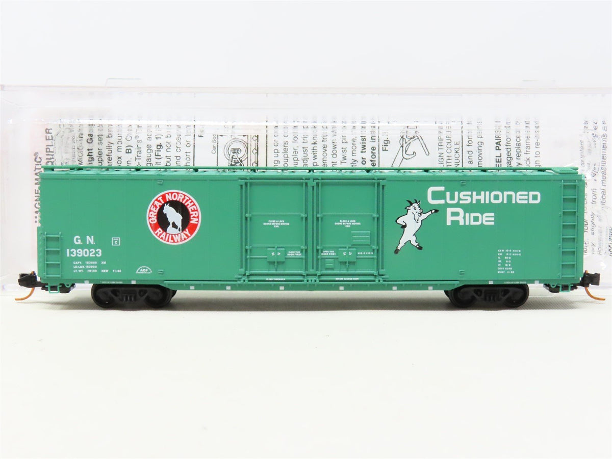 N Scale Micro-Trains MTL #12200032 GN Great Northern &quot;Goat&quot; 60&#39; Box Car #139023