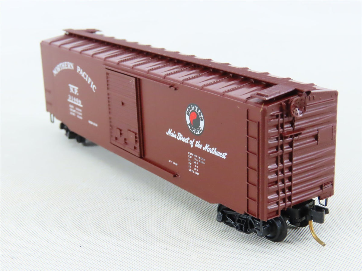 N Kadee Micro-Trains MTL 31170 NP Northern Pacific 50&#39; Boxcar 31468 - Blue Label