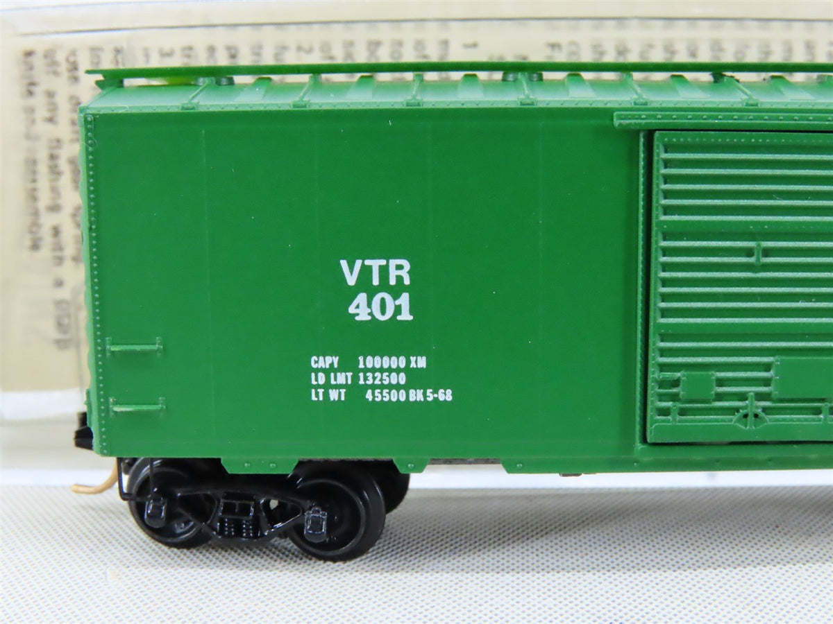 N Scale Kadee Micro-Trains MTL 20200 VTR Vermont Railway 40&#39; Box Car #401