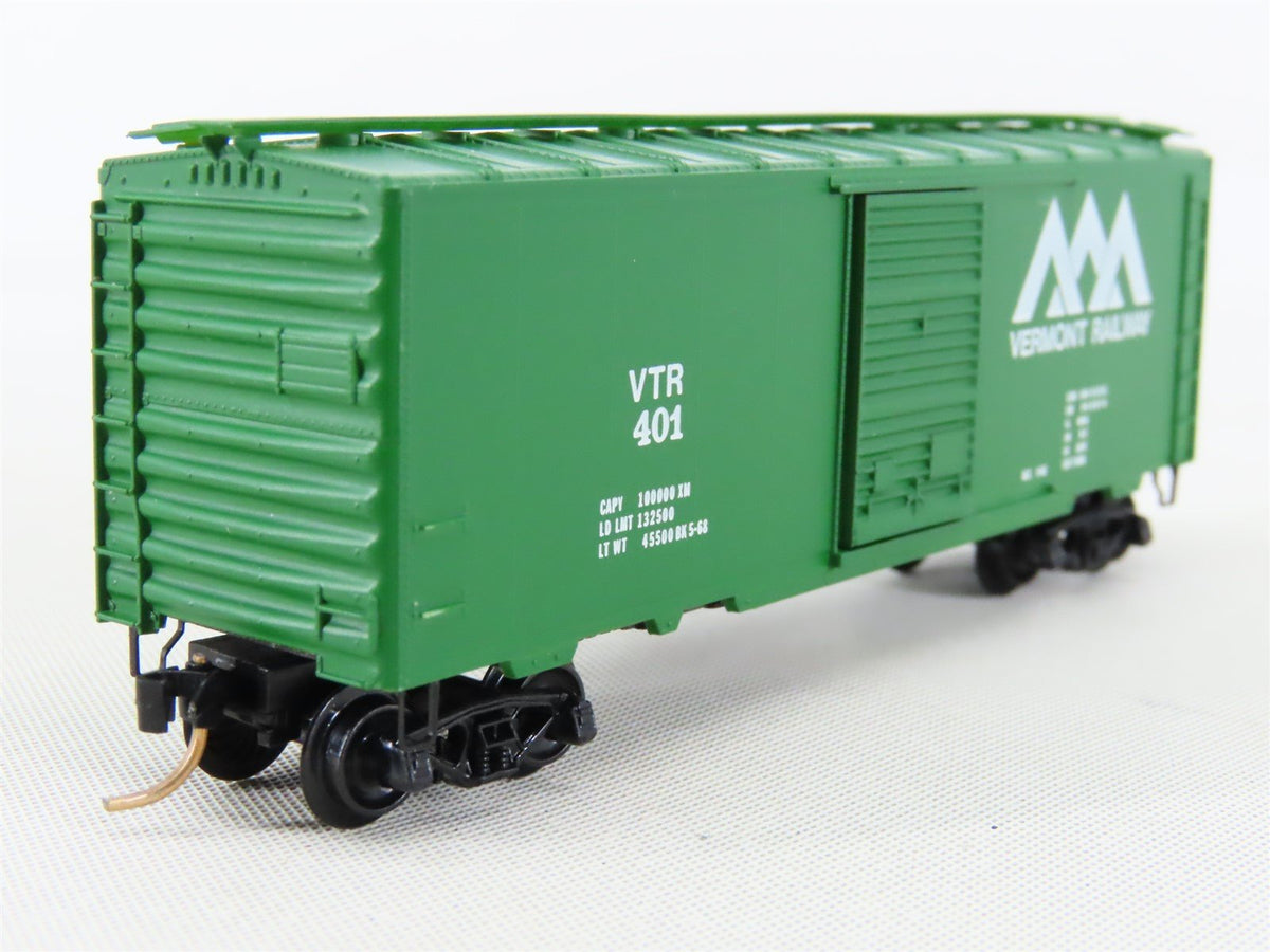 N Scale Kadee Micro-Trains MTL 20200 VTR Vermont Railway 40&#39; Box Car #401