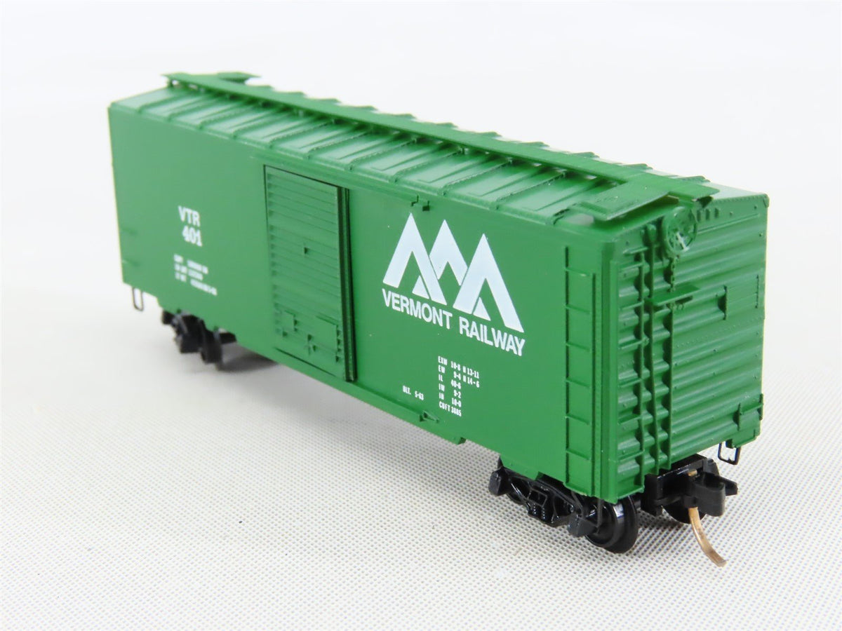 N Scale Kadee Micro-Trains MTL 20200 VTR Vermont Railway 40&#39; Box Car #401