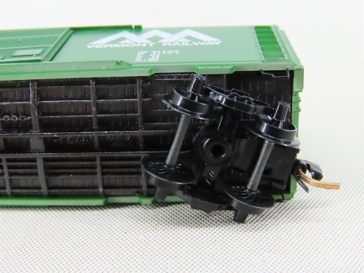 N Scale Kadee Micro-Trains MTL 20200 VTR Vermont Railway 40&#39; Box Car #401