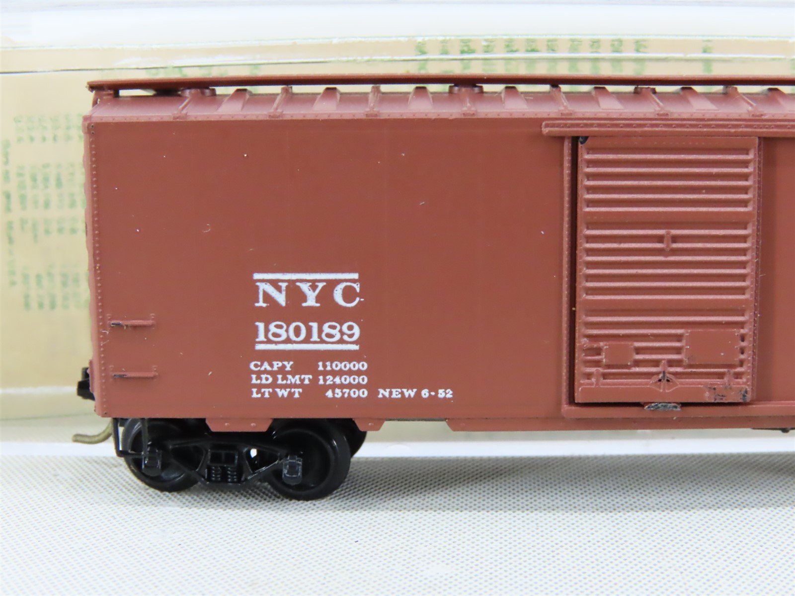 N Kadee Micro-Trains MTL 20047 NYC New York Central 40' Box Car - Blue Label