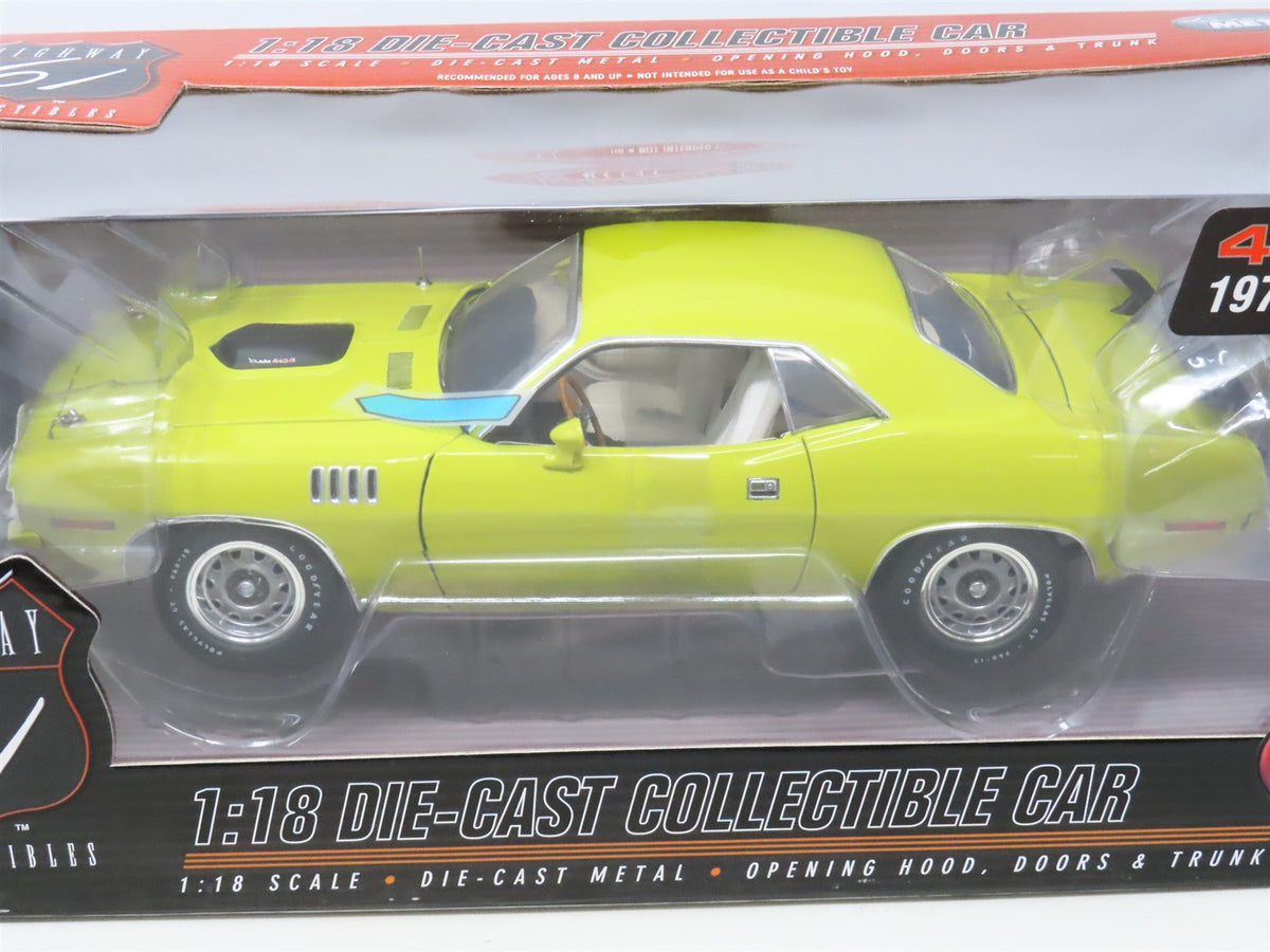 1:18 Scale Highway 61 Supercar Collectibles Die-Cast 50466SC 1971 Plymouth &#39;Cuda