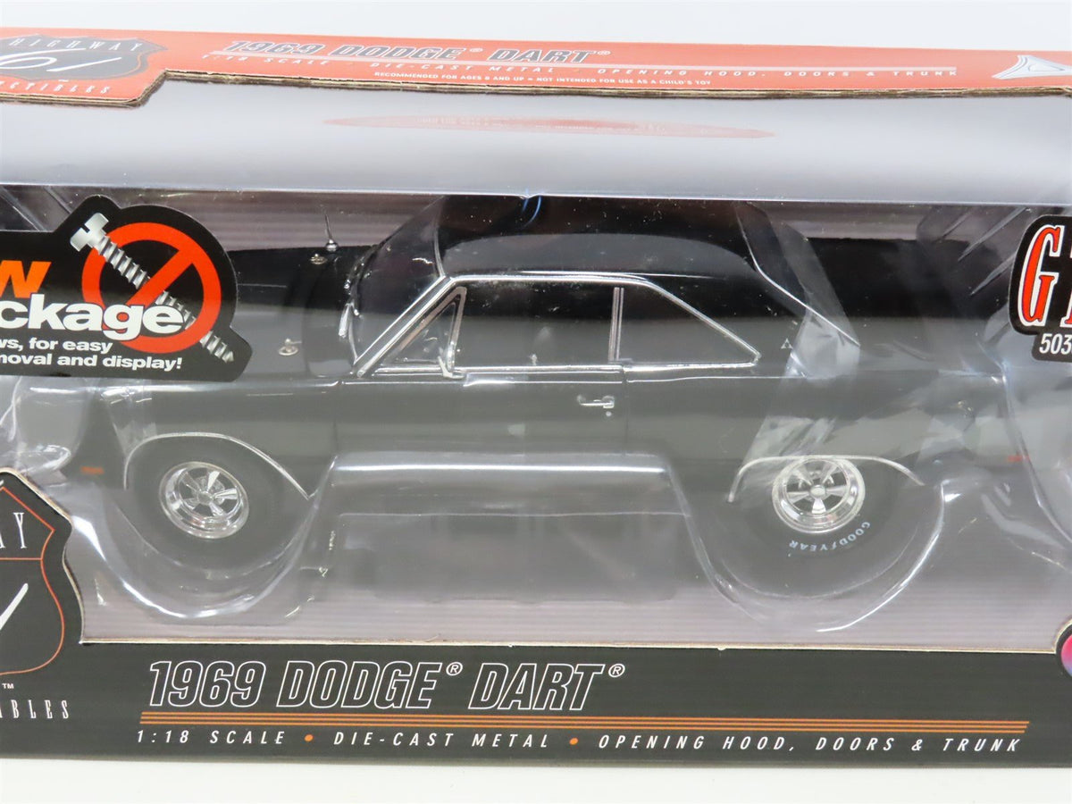 1:18 Scale Ertl Highway 61 Supercar Collectibles Die-Cast 50362 1969 Dodge Dart