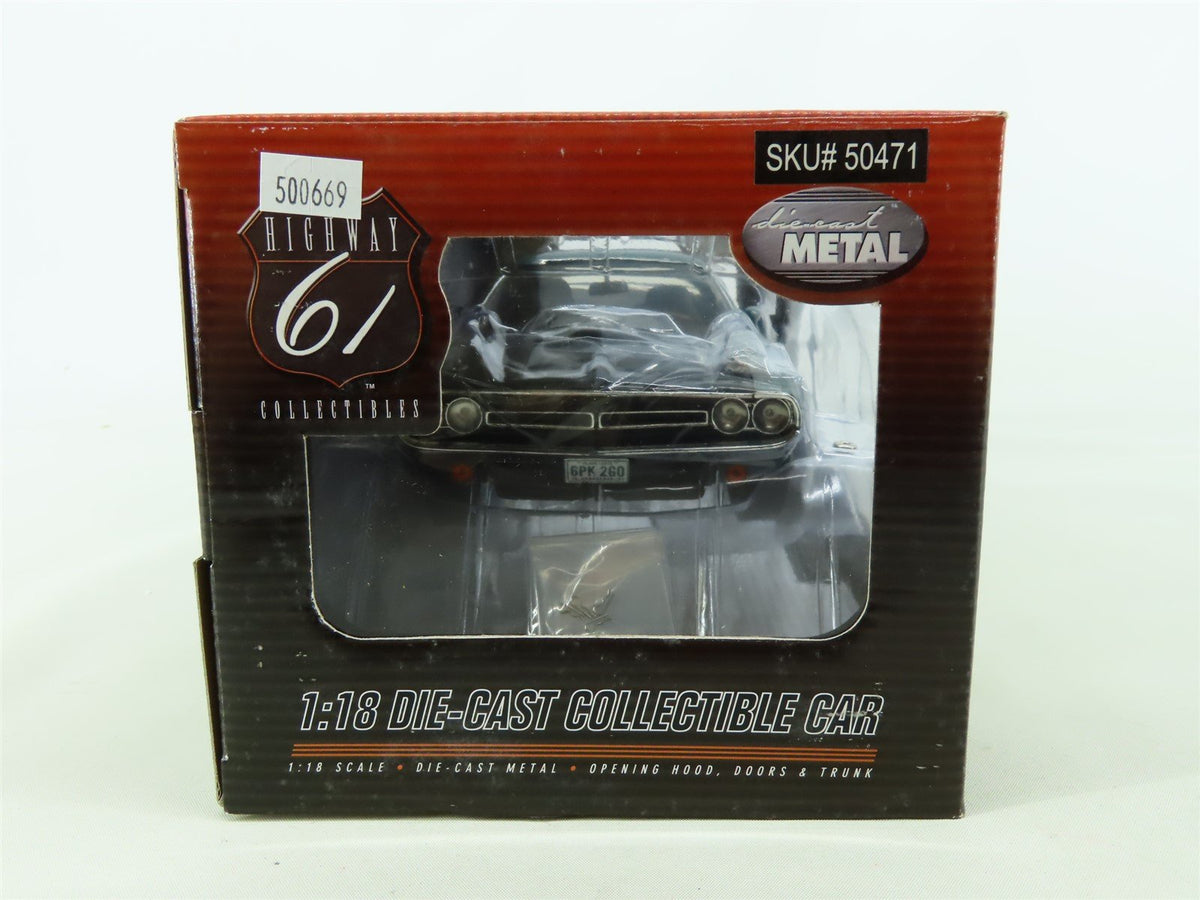 1:18 Scale Highway 61 Die-Cast 50471 1971 Dodge Challenger R/T