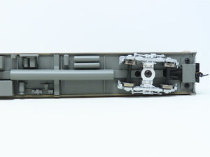 HO Scale Walthers 932-9554 CNW Chicago North Western Café Lounge Passenger