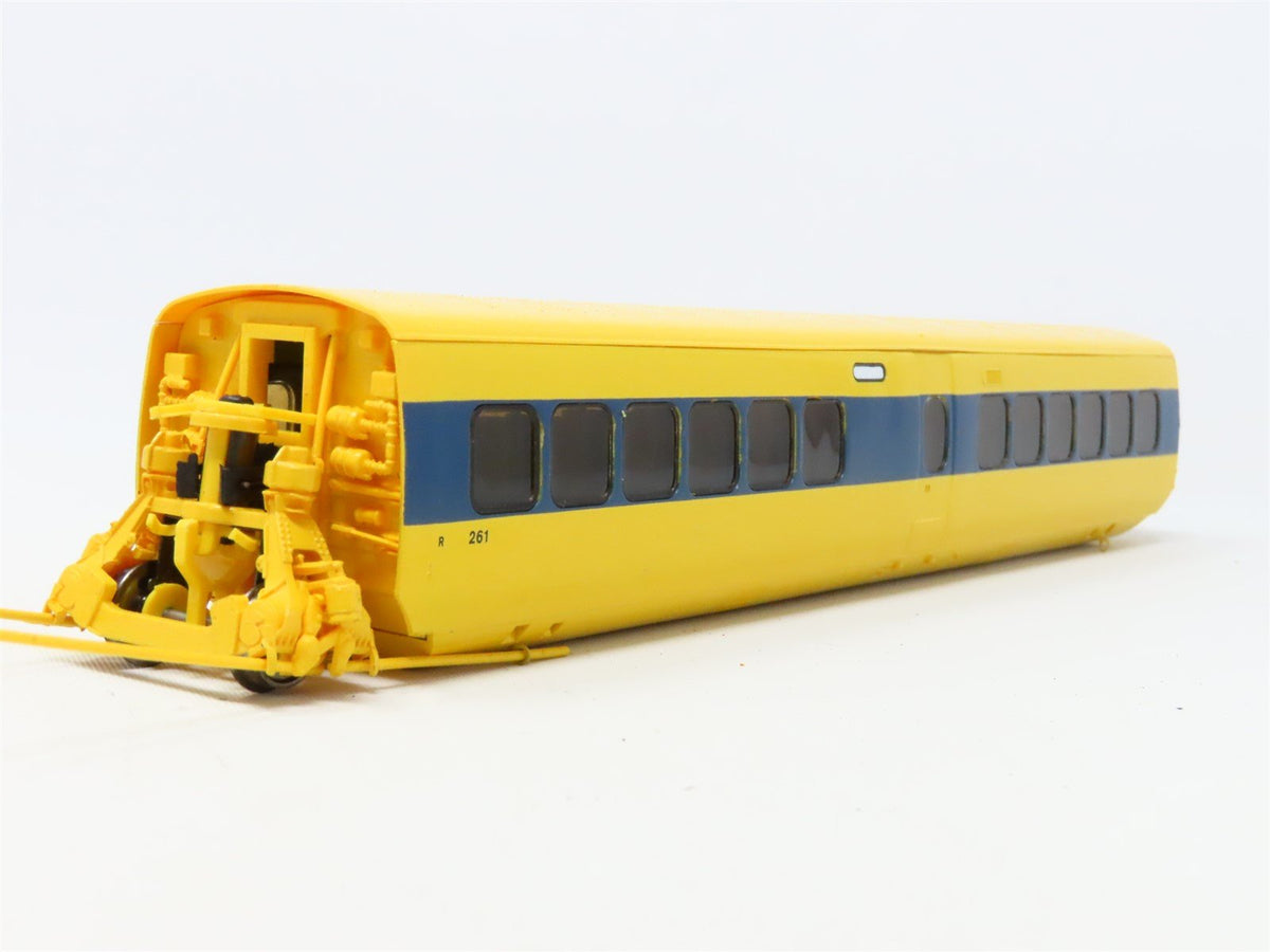 HO Scale Rapido 200602 VIA Rail Turbo Coach Passenger Car #261