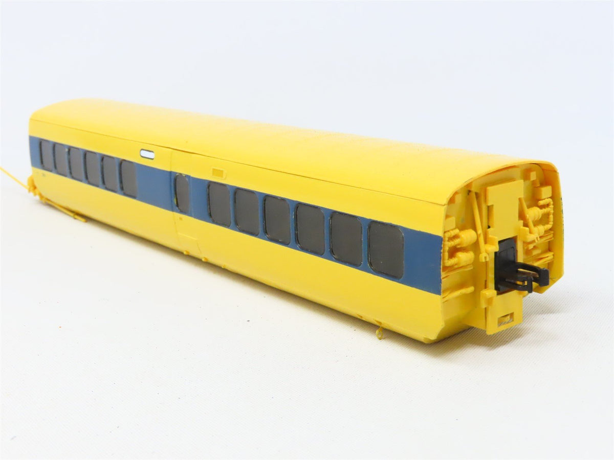 HO Scale Rapido 200602 VIA Rail Turbo Coach Passenger Car #261