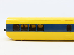 HO Scale Rapido 200604 VIA Rail Turbo Coach Passenger 2-Car Pack