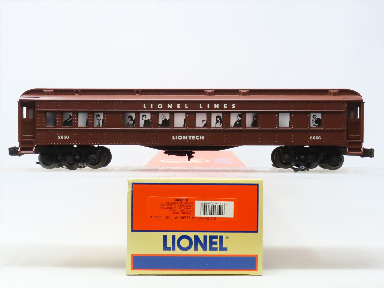 O Gauge 3-Rail Lionel 6-29090 Lionel Lines Coach Madison Passenger "Liontech"