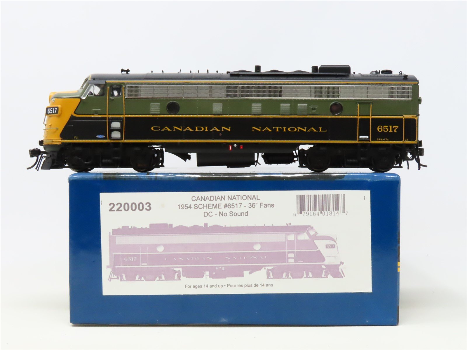 HO Scale Rapido 220003 CN Canadian National FP9A Diesel Locomotive #6517