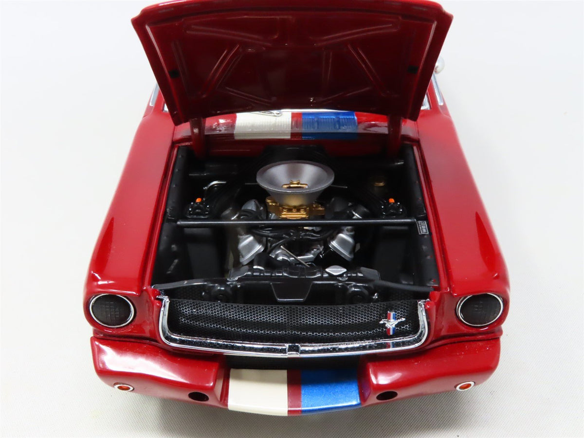 1:18 Scale Exact Detail #111 Diecast Car Dan Gerber&#39;s &#39;65 Shelby R-Model w/ COA