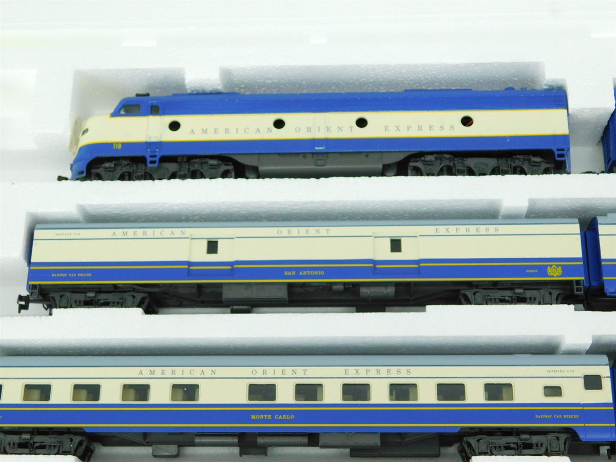 HO Scale Rivarossi 0824 American Orient Express Passenger Set w/Diesels