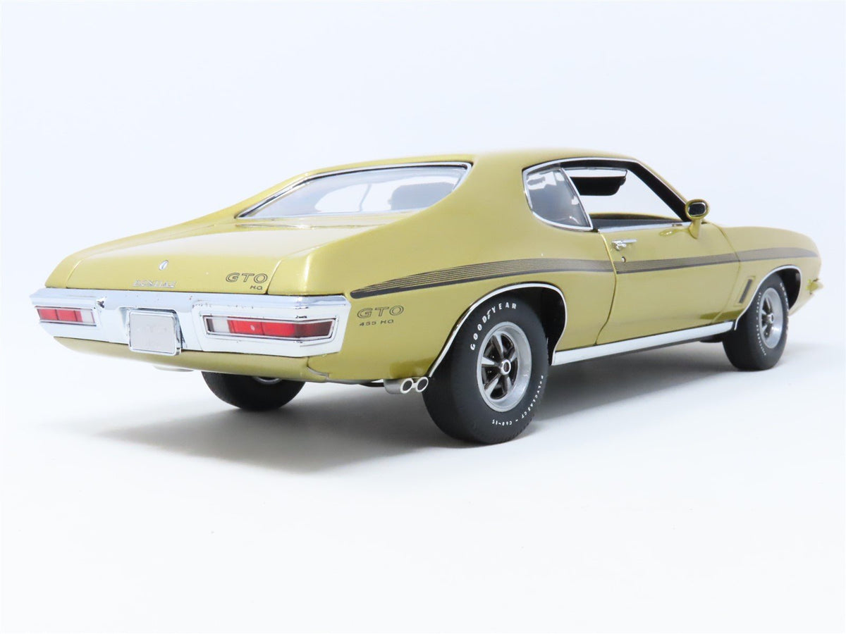 1:18 Scale GMP #8045 Limited Edition Diecast Model Car Gold 1972 Pontiac GTO