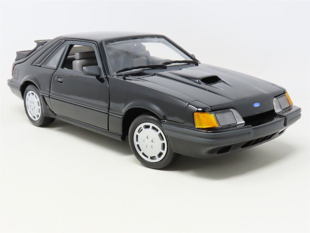 1:18 Scale GMP #8064 Limited Edition Diecast Car 1986 Ford Mustang - Black