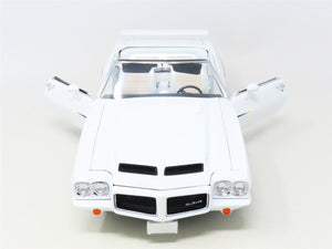 1:18 Scale GMP #8042 Limited Edition Diecast Car 1971 Pontiac GTO 