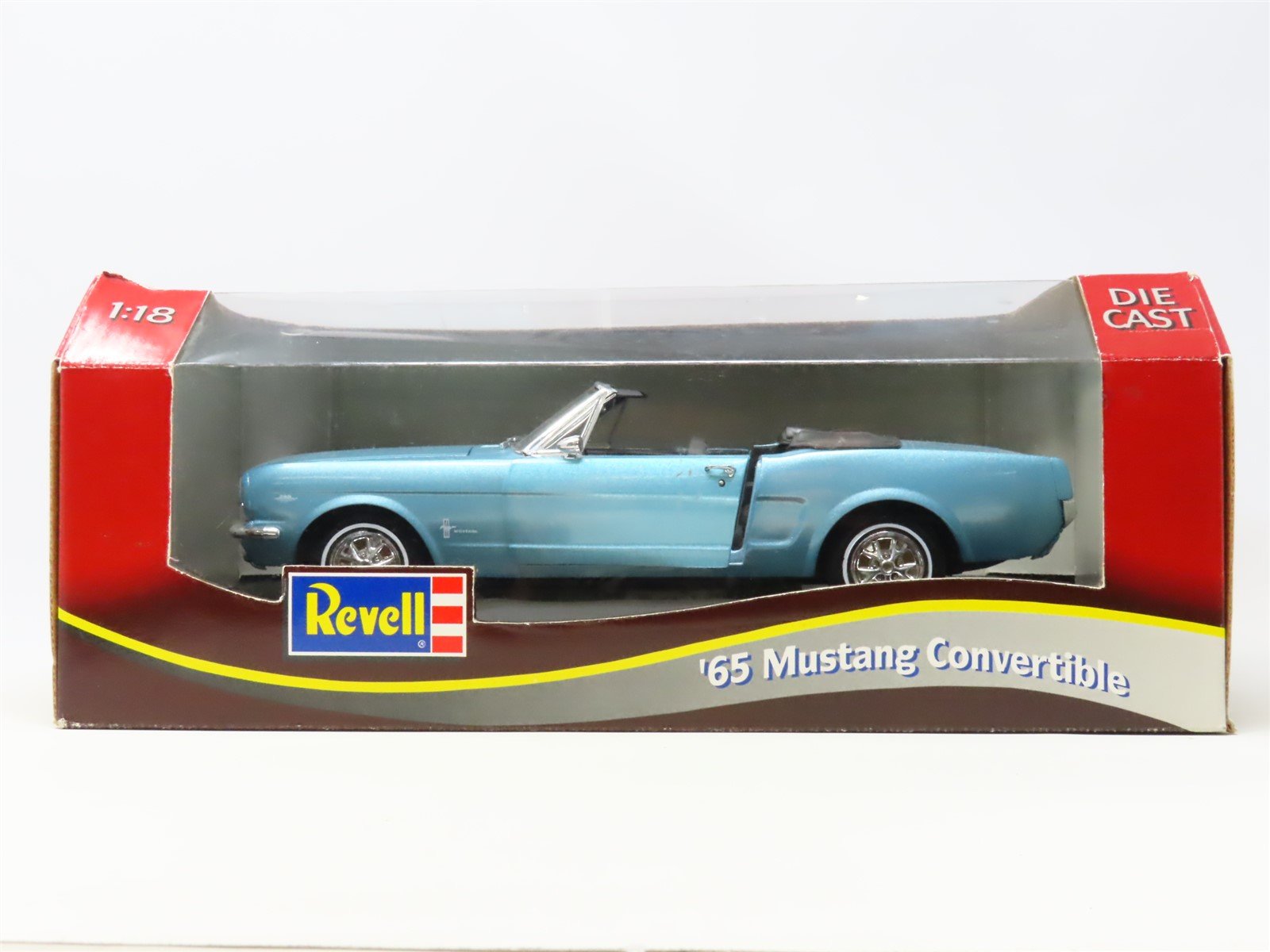 1:18 Scale Revell #8753 Diecast Model Car 1965 Ford Mustang Convertible - Aqua