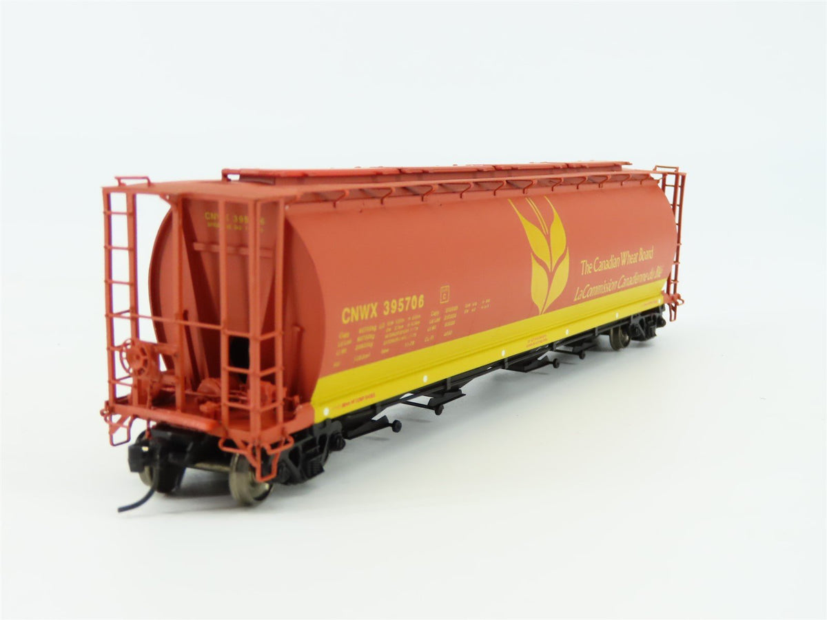 HO InterMountain 45116-45 CNWX Canadian Wheat Board Cylindrical Hopper #395706