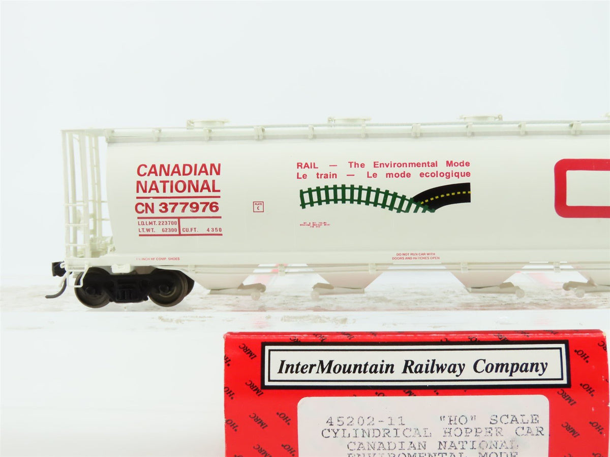 HO Scale InterMountain 45202-11 CN Canadian National Cylindrical Hopper #377976