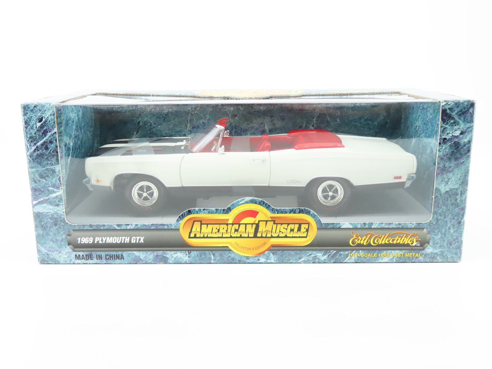 1:18 Scale Ertl American Muscle #7249 Die-Cast 1969 Plymouth GTX - White/Red