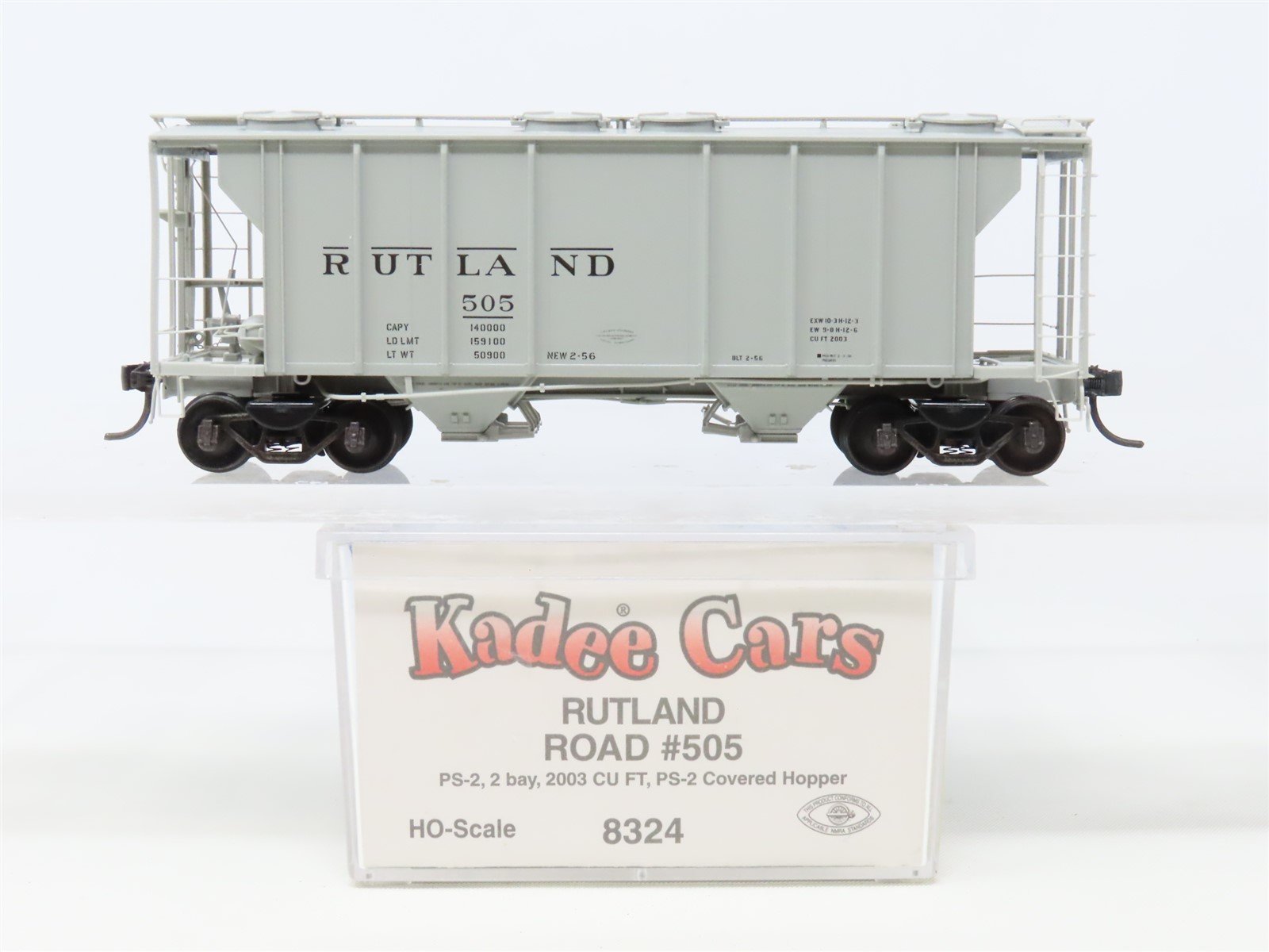 HO Scale Kadee Cars 8324 RUT Rutland 2-Bay Covered Hopper #505