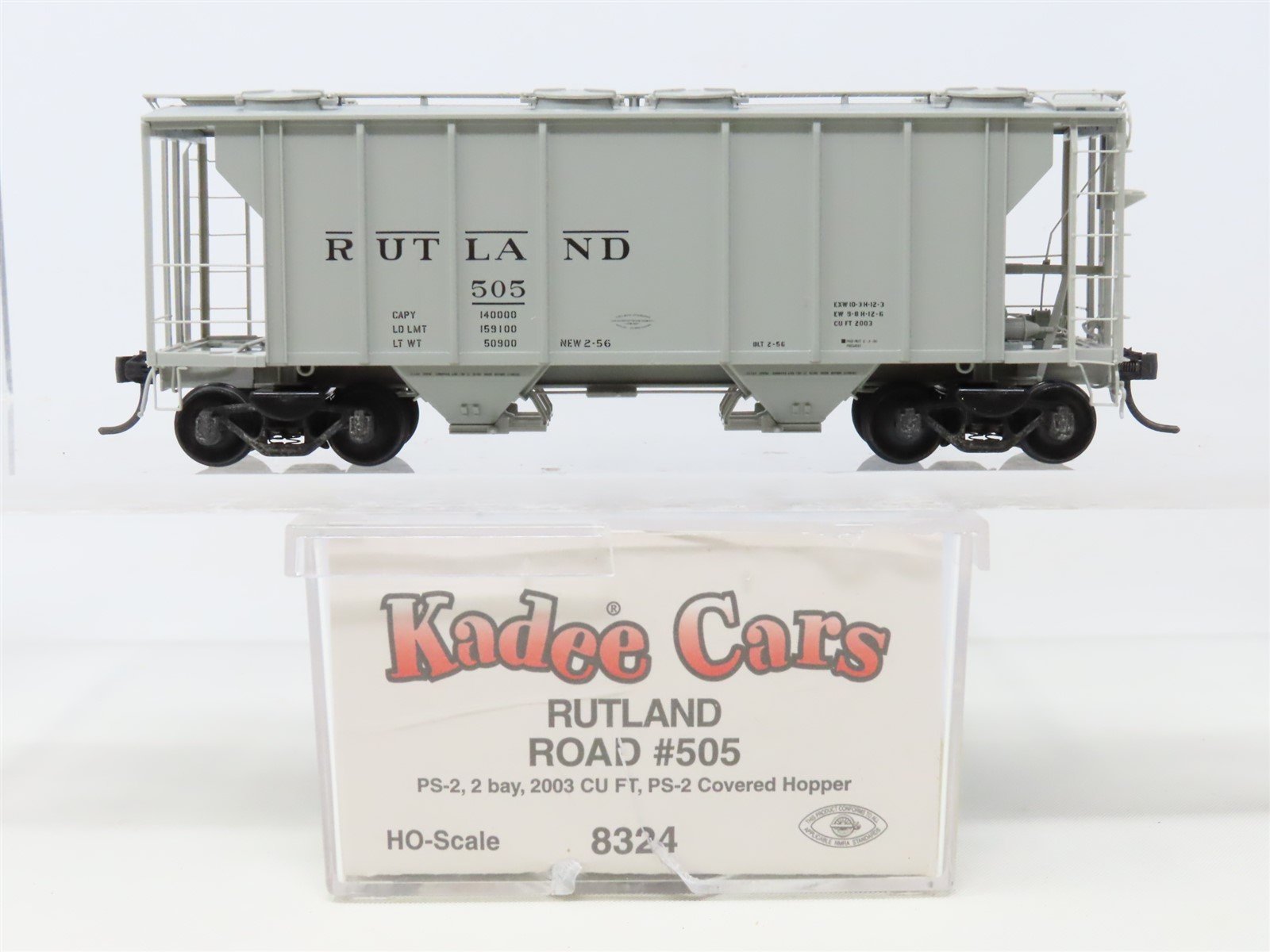 HO Scale Kadee Cars 8324 RUT Rutland 2-Bay Covered Hopper #505