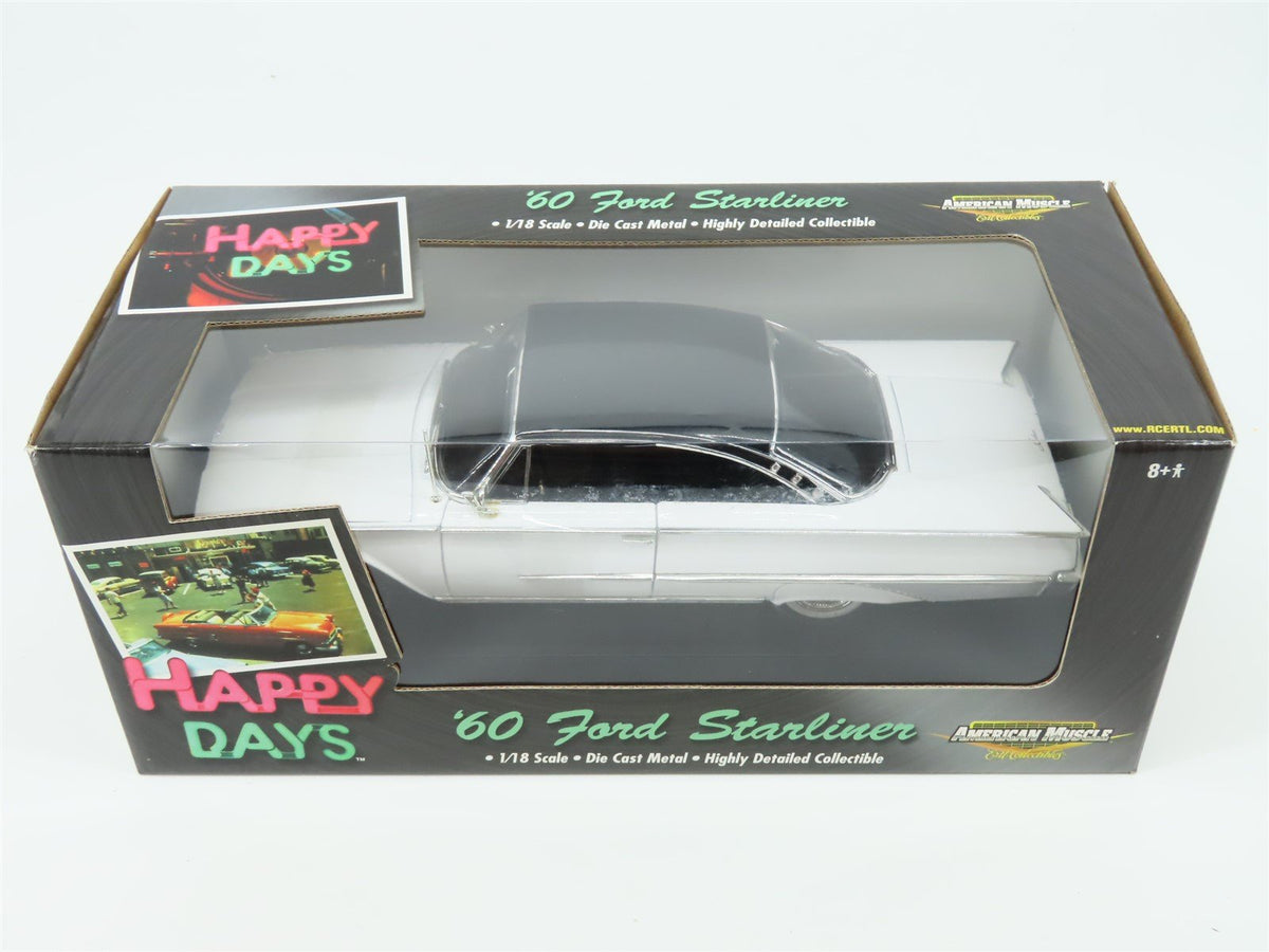 1:18 Scale RC Ertl American Muscle #36603 Happy Days &#39;60 Ford Starliner - White