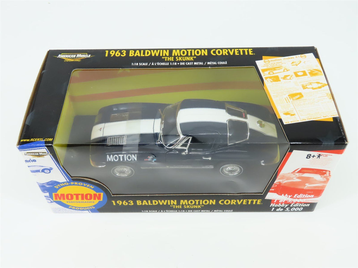 1:18 RC Ertl American Muscle #36762 1963 Baldwin Motion Corvette &quot;The Skunk&quot;