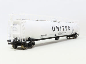 HO Scale Atlas 1726-1 SHPX United Petroleum Gas 33k Gal Tank Car #17202