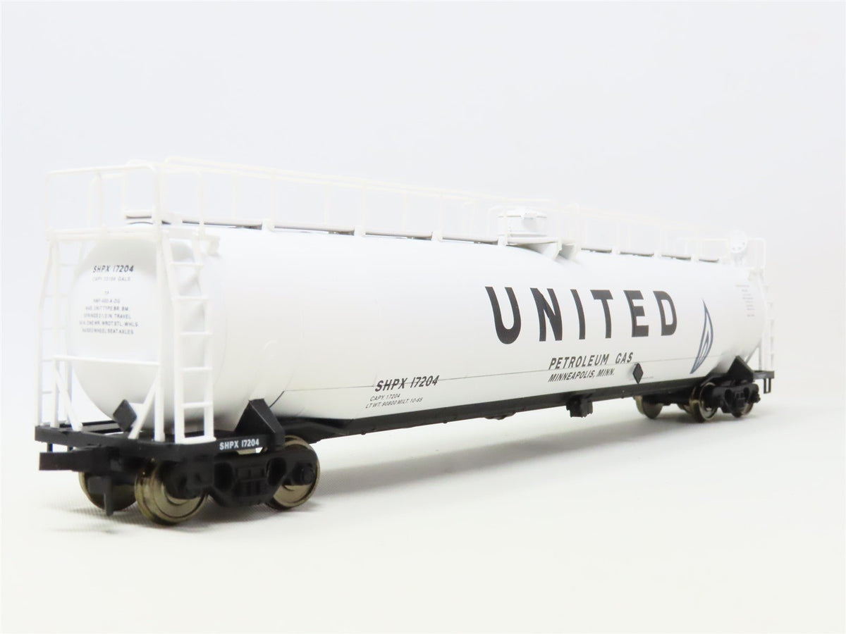 HO Scale Atlas 1726-2 SHPX United Petroleum Gas 33k Gal Tank Car #17204