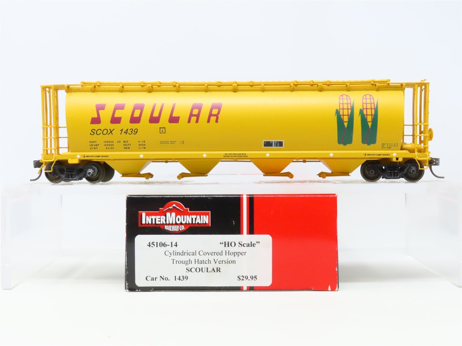 HO Scale Intermountain 45106-14 SCOX Scoular Cylindrical Hopper Car #1439