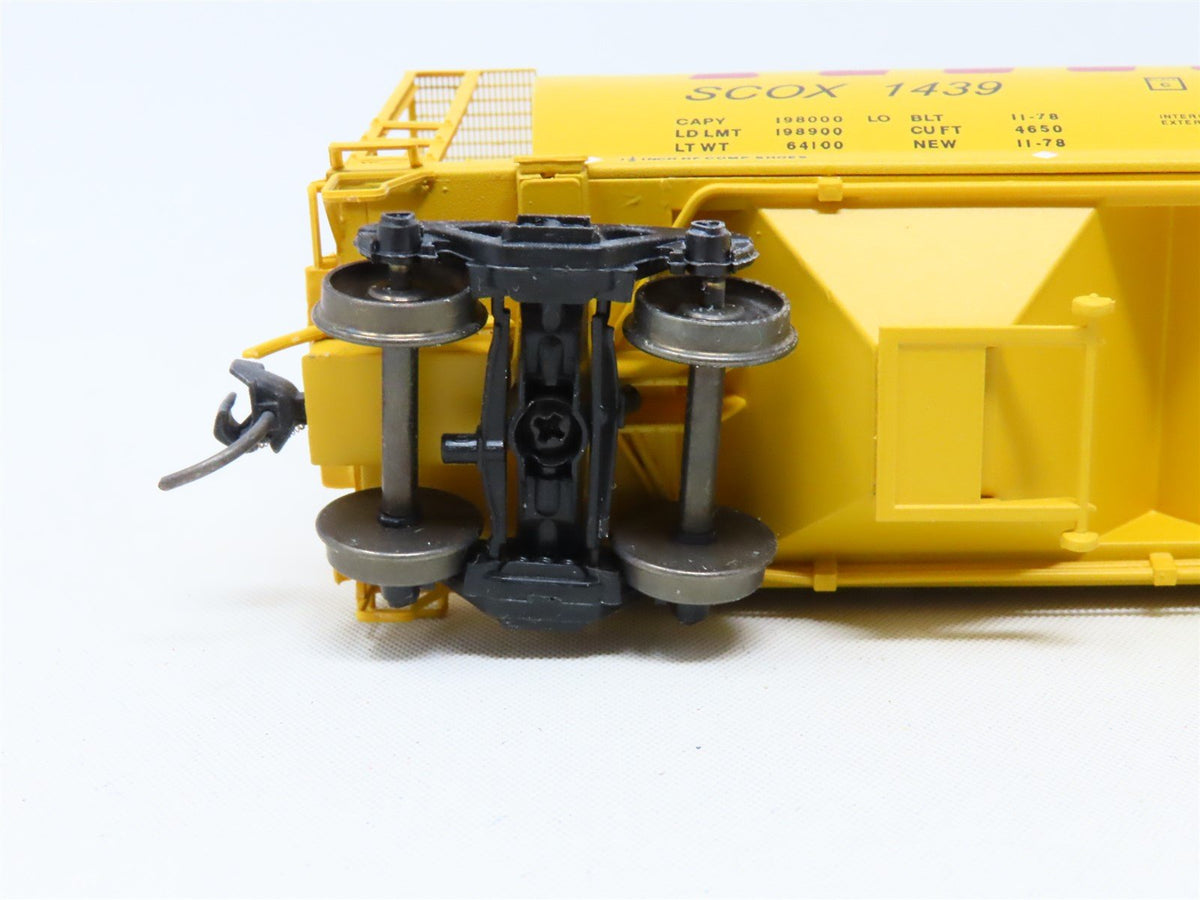 HO Scale Intermountain 45106-14 SCOX Scoular Cylindrical Hopper Car #1439