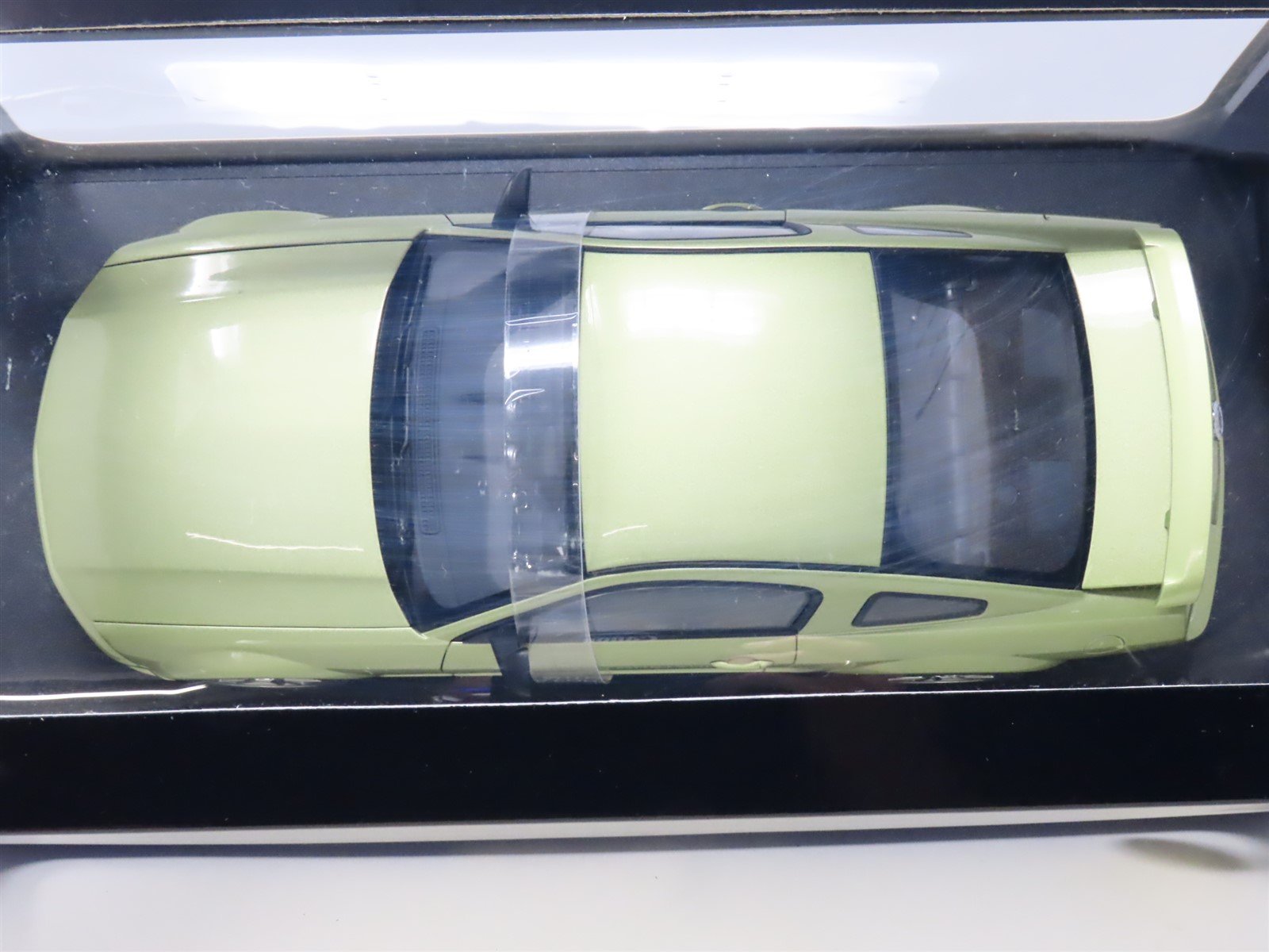 1:18 Scale AUTOart #73011 2005 Ford Mustang GT (2004 Auto Show Version -  Model Train Market