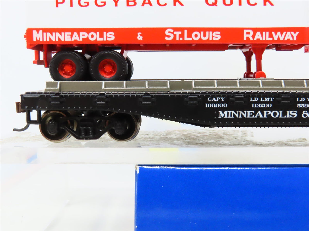 HO Athearn 96359 M&amp;StL Minneapolis &amp; St Louis 50&#39; Flat Car #15057 w/ Trailers