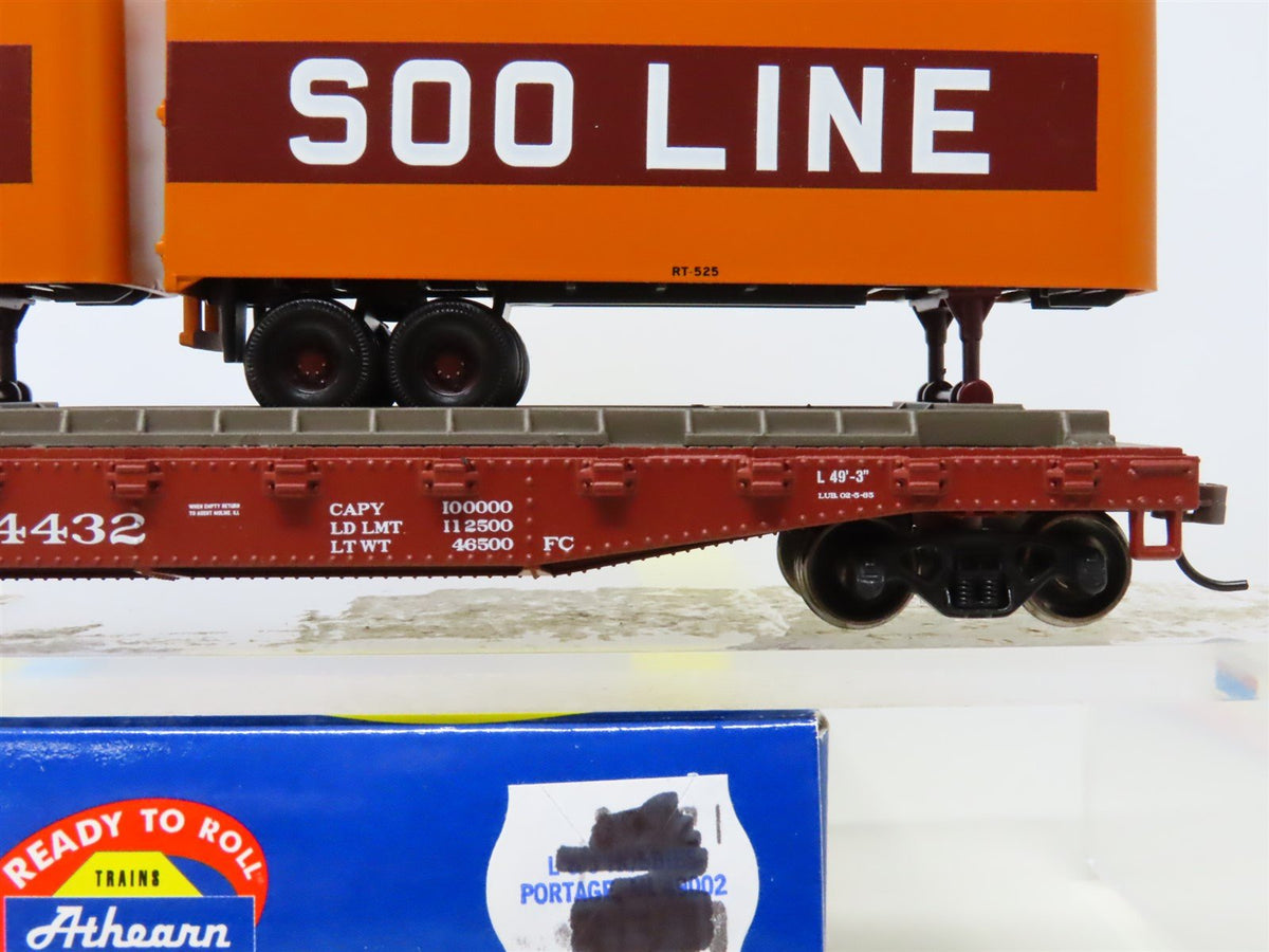 HO Scale Athearn 92358 SOO Line 50&#39; Flat Car #54432 w/ Two 25&#39; Trailers