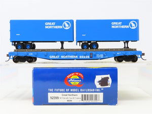 HO Scale Athearn 92399 GN Great Northern 50' Flat Car #60236 w/ Two 25' Trailers