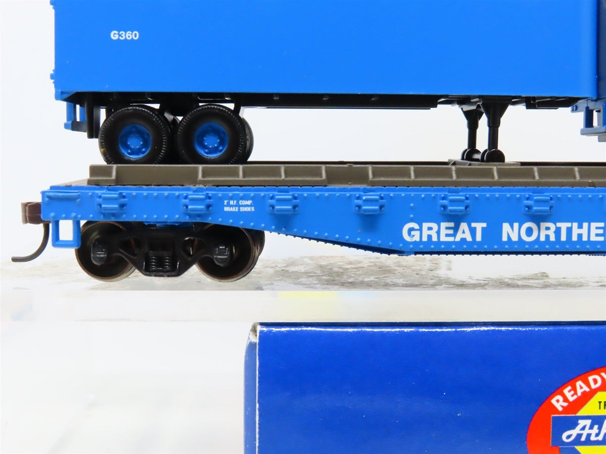 HO Scale Athearn 92399 GN Great Northern 50&#39; Flat Car #60236 w/ Two 25&#39; Trailers