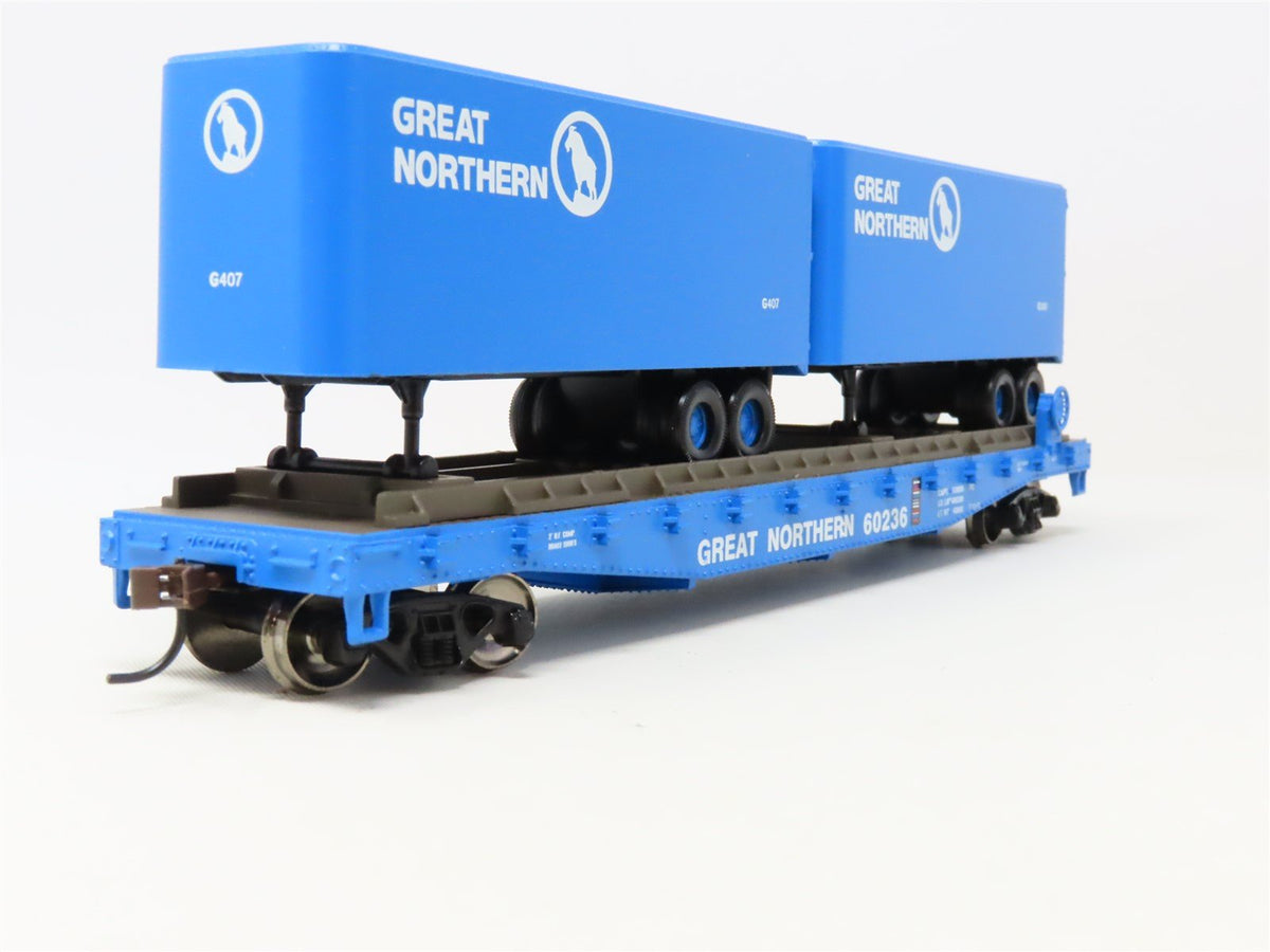 HO Scale Athearn 92399 GN Great Northern 50&#39; Flat Car #60236 w/ Two 25&#39; Trailers