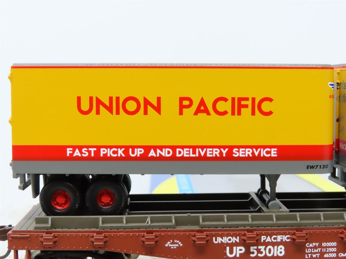 HO Scale Athearn 92360 UP Union Pacific 50&#39; Flat Car #53018 w/ Two 25&#39; Trailers