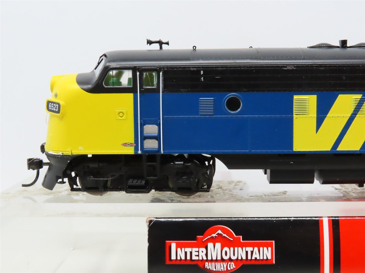 HO Scale Intermountain 49986S-03 VIA Rail FP9A Diesel Loco #6523 w/DCC &amp; Sound