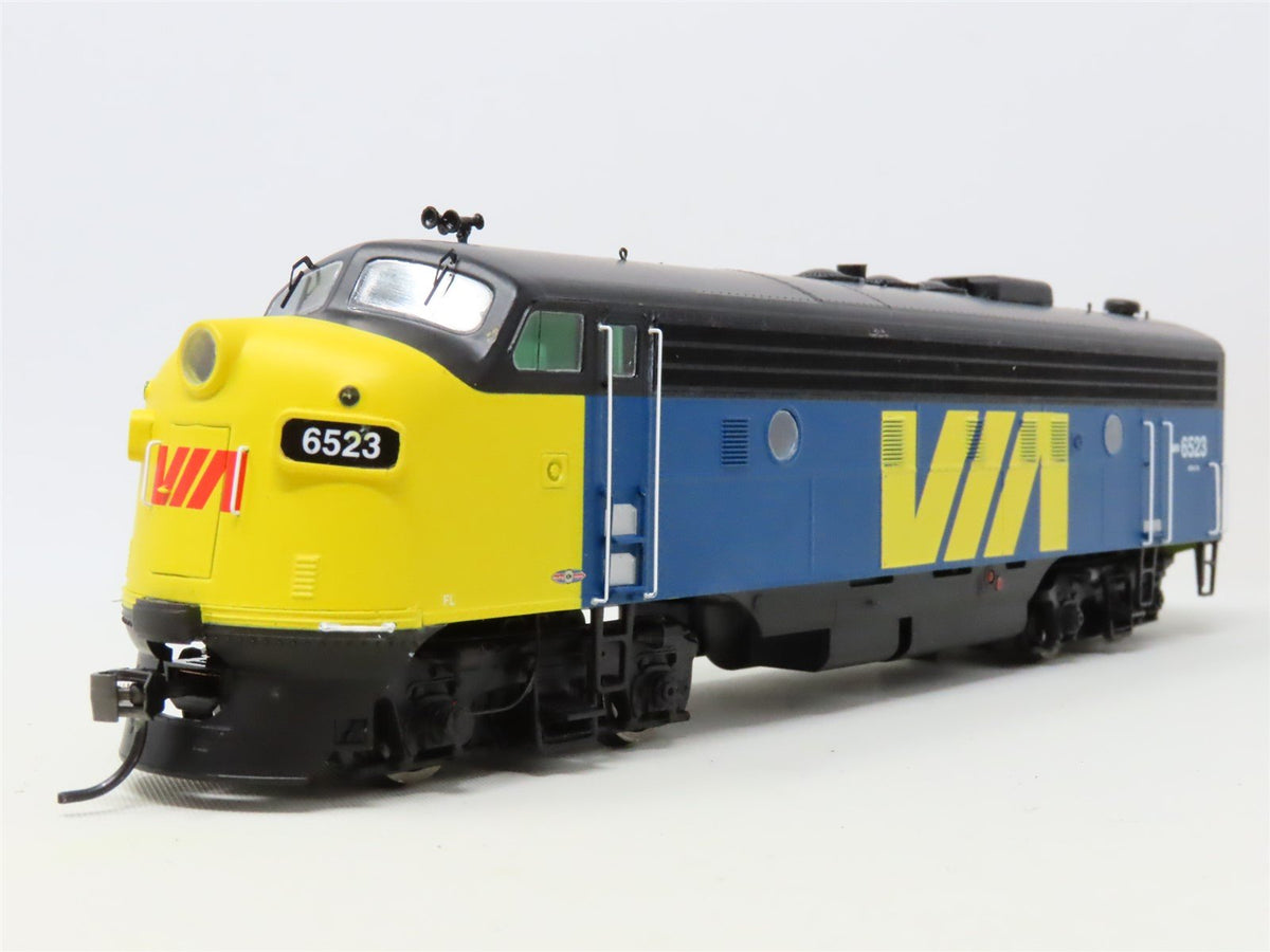 HO Scale Intermountain 49986S-03 VIA Rail FP9A Diesel Loco #6523 w/DCC &amp; Sound