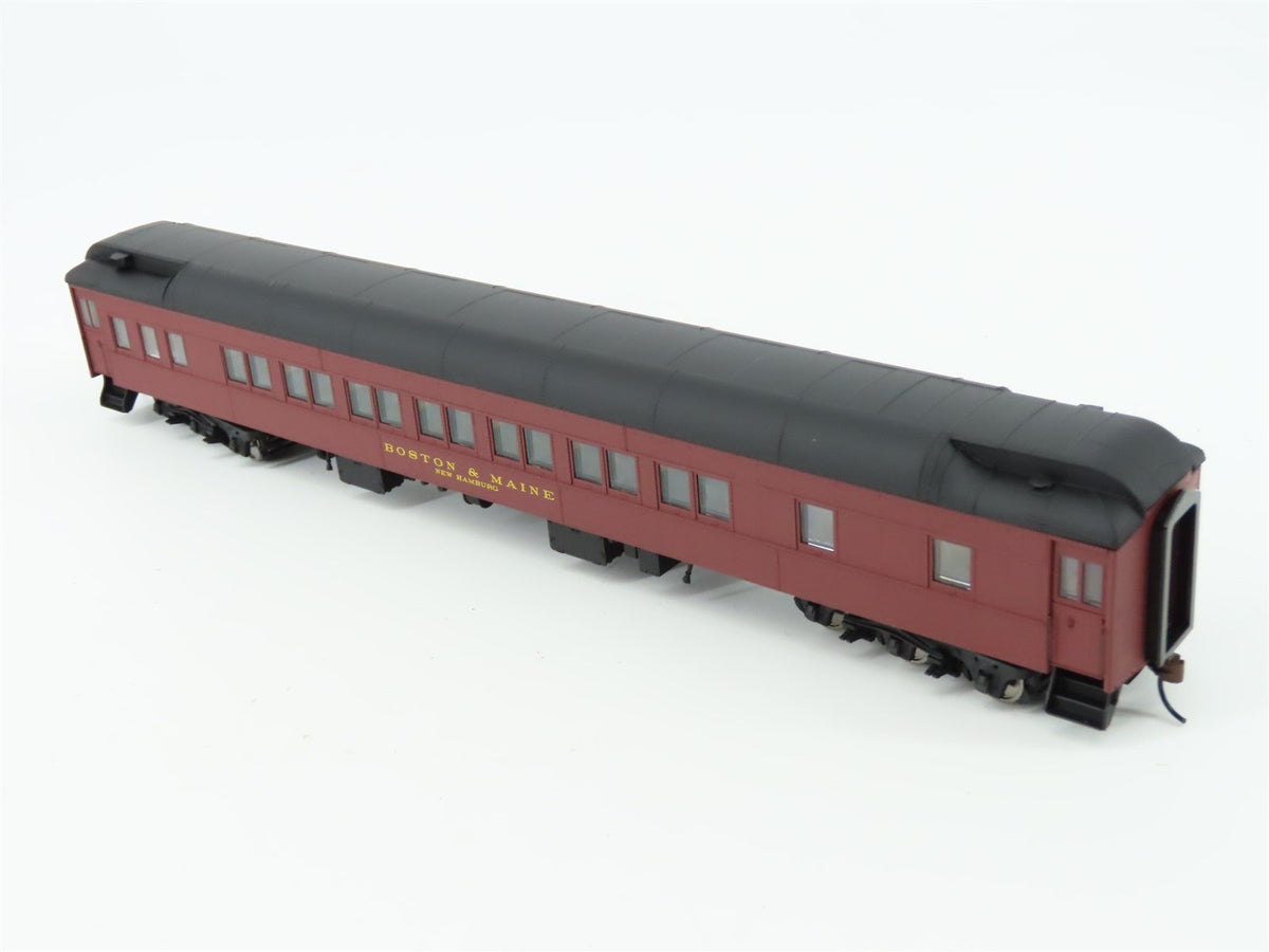 HO Walthers 932-10214 BM Boston &amp; Maine Heavyweight 14-Section Sleeper Passenger