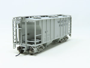 HO Scale Atlas Trainman 11276 WP Western Pacific 2-Bay Covered Hopper #11315