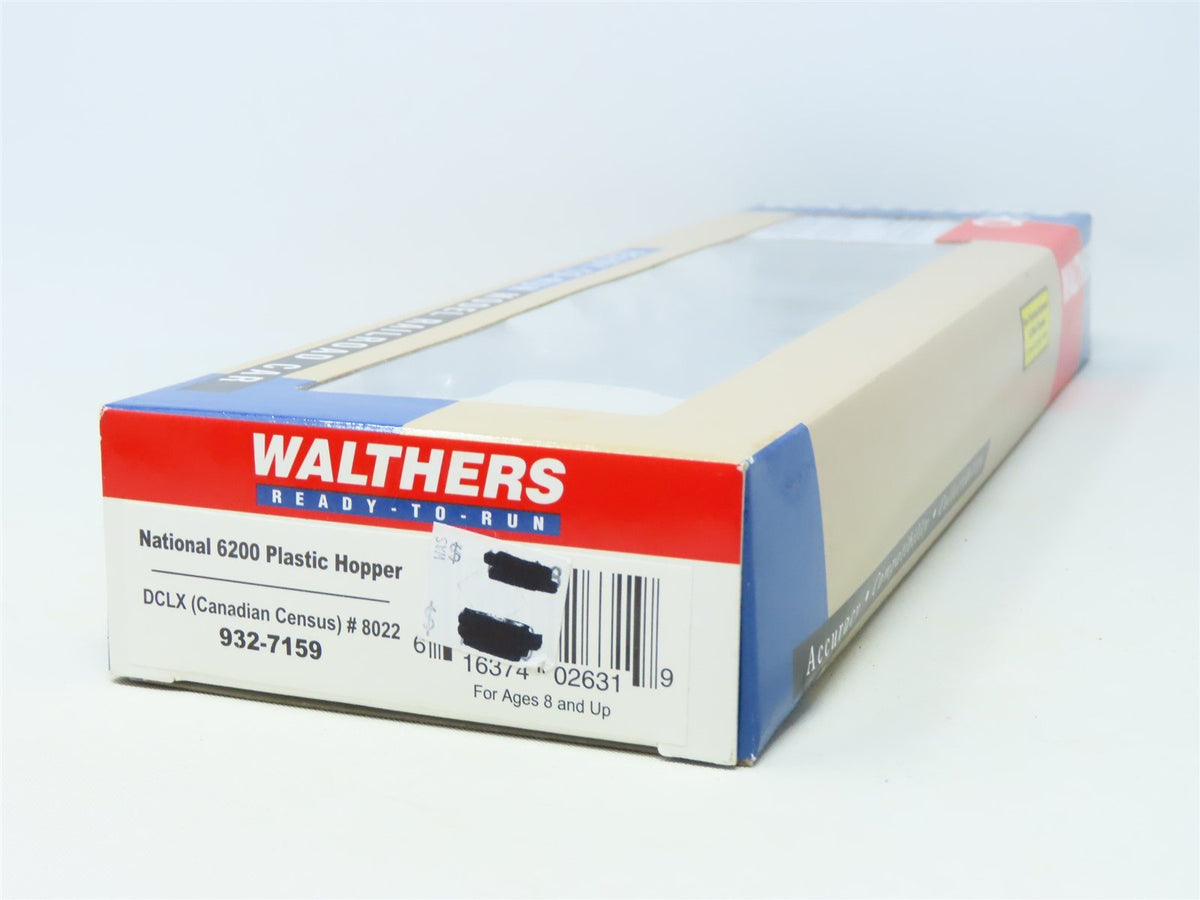 HO Scale Walthers 932-7159 DCLX Canadian Census 2001 4-Bay Covered Hopper #8022