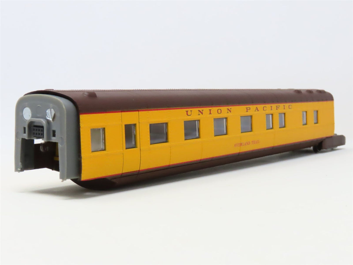 HO Scale Con-Cor 0001-008782 UP Overland Trail Pullman Add-On Passenger Car